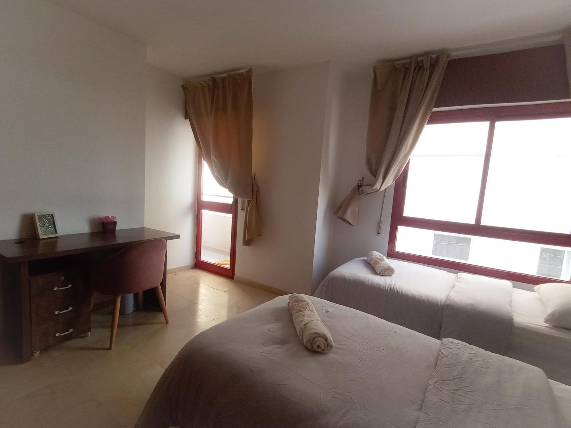 Appartement A Malabata En Face Centre Commercial Megarama & La Gare De Tgv M2 Tânger Exterior foto